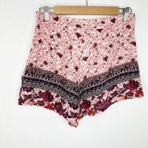 LF Seek The Label Red Border Floral Printed Shorts Women's Size Medium M NWT